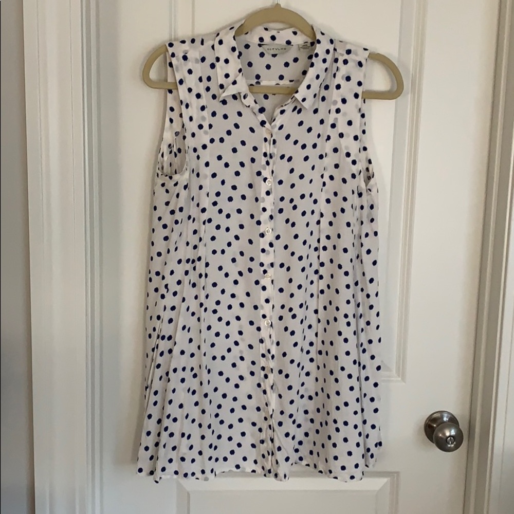 Anthropologie sleeveless button up tunic